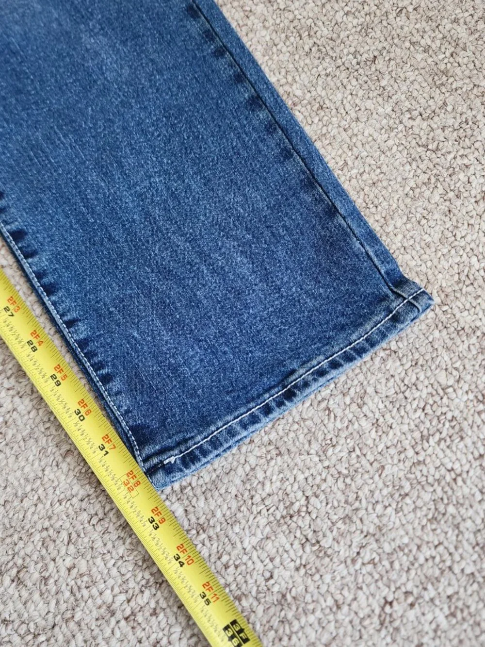 NWT True Religion Men's Ricky Straight Jeans Size W32 L34